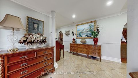 Photo 35 at 11 Conamore Crescent, York University Heights, Toronto