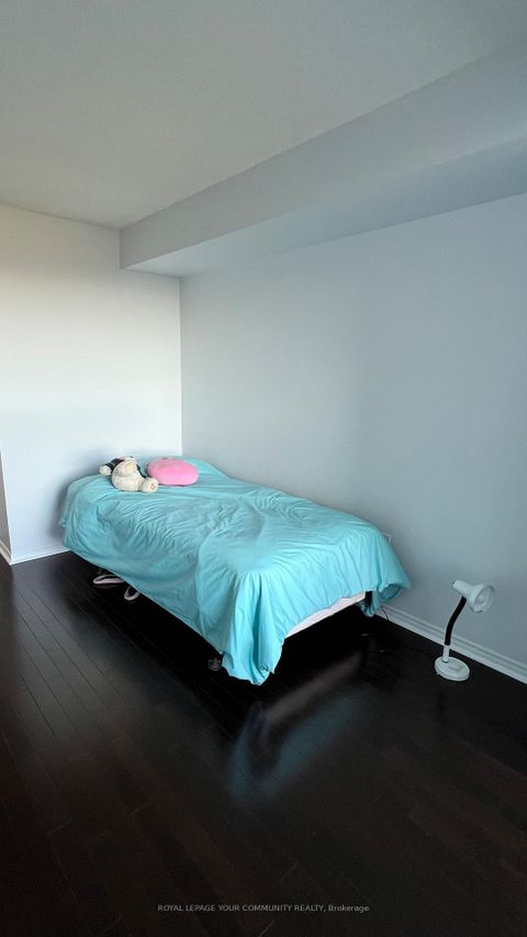 Photo 15 at 714 - 11 Thorncliffe Pk Drive, Thorncliffe Park, Toronto