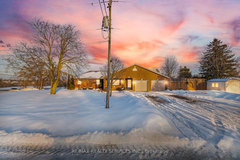 Photo 1 at 1569 Killarney Beach Road, Rural Innisfil, Innisfil