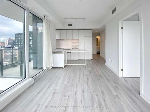 Photo 11 at #2802 - 77 Shuter Street, Yonge Corridor, Toronto