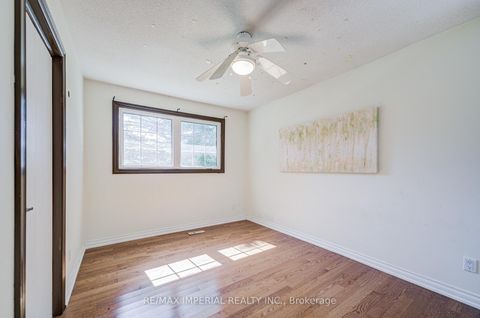 Photo 18 at 20 Blackforest Drive, Oak Ridges, Richmond Hill