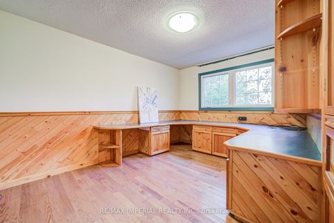 Photo 23 at 20 Blackforest Drive, Oak Ridges, Richmond Hill