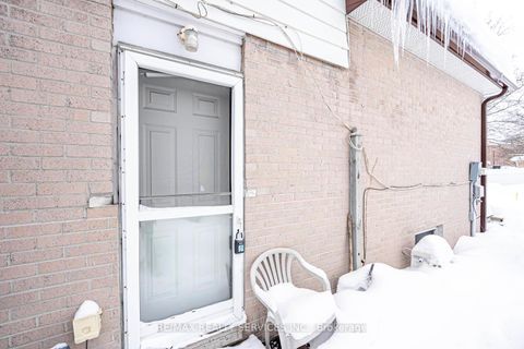 Photo 11 at 31 Sylvia Street, Grove East, Barrie