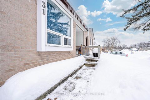 Photo 12 at 31 Sylvia Street, Grove East, Barrie