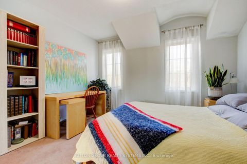 Photo 31 at 85 - 119b The Queensway, Swansea, Toronto