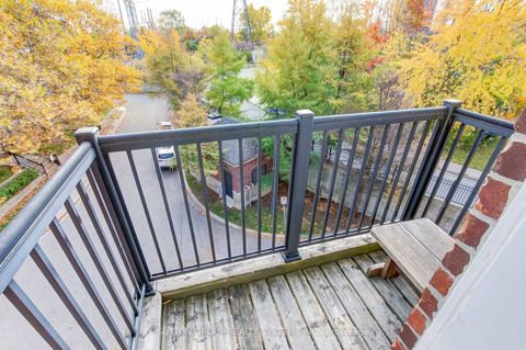 Photo 35 at 85 - 119b The Queensway, Swansea, Toronto