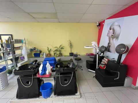 Photo 11 at 09 - 80 Ellesmere Road, Maryvale, Toronto