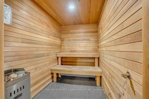 Photo 28 at 2010 - 350 Webb Drive, City Centre, Mississauga