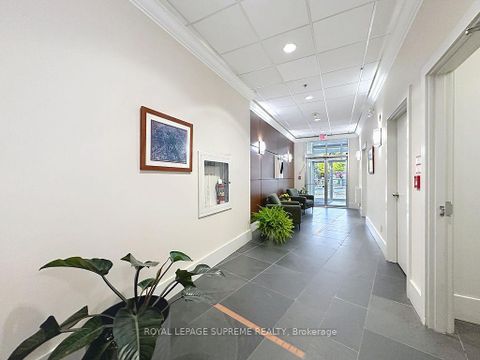 Photo 5 at 309 - 550 Hopewell Avenue, Belgravia, Toronto