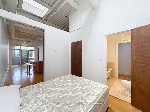 Photo 13 at 309 - 550 Hopewell Avenue, Belgravia, Toronto