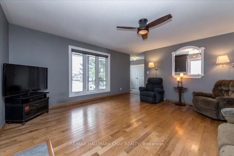 Photo 6 at 2286 25 Side Road, Alcona, Innisfil