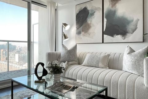 Photo 8 at 2113 - 125 Western Battery Road, Niagara, Toronto