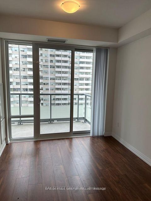 Photo 3 at 1520 - 50 Dunfield Avenue, Mount Pleasant West, Toronto