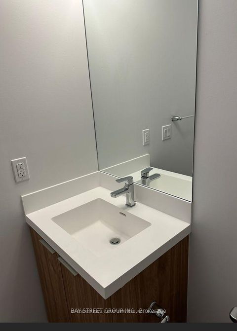 Photo 5 at 1520 - 50 Dunfield Avenue, Mount Pleasant West, Toronto