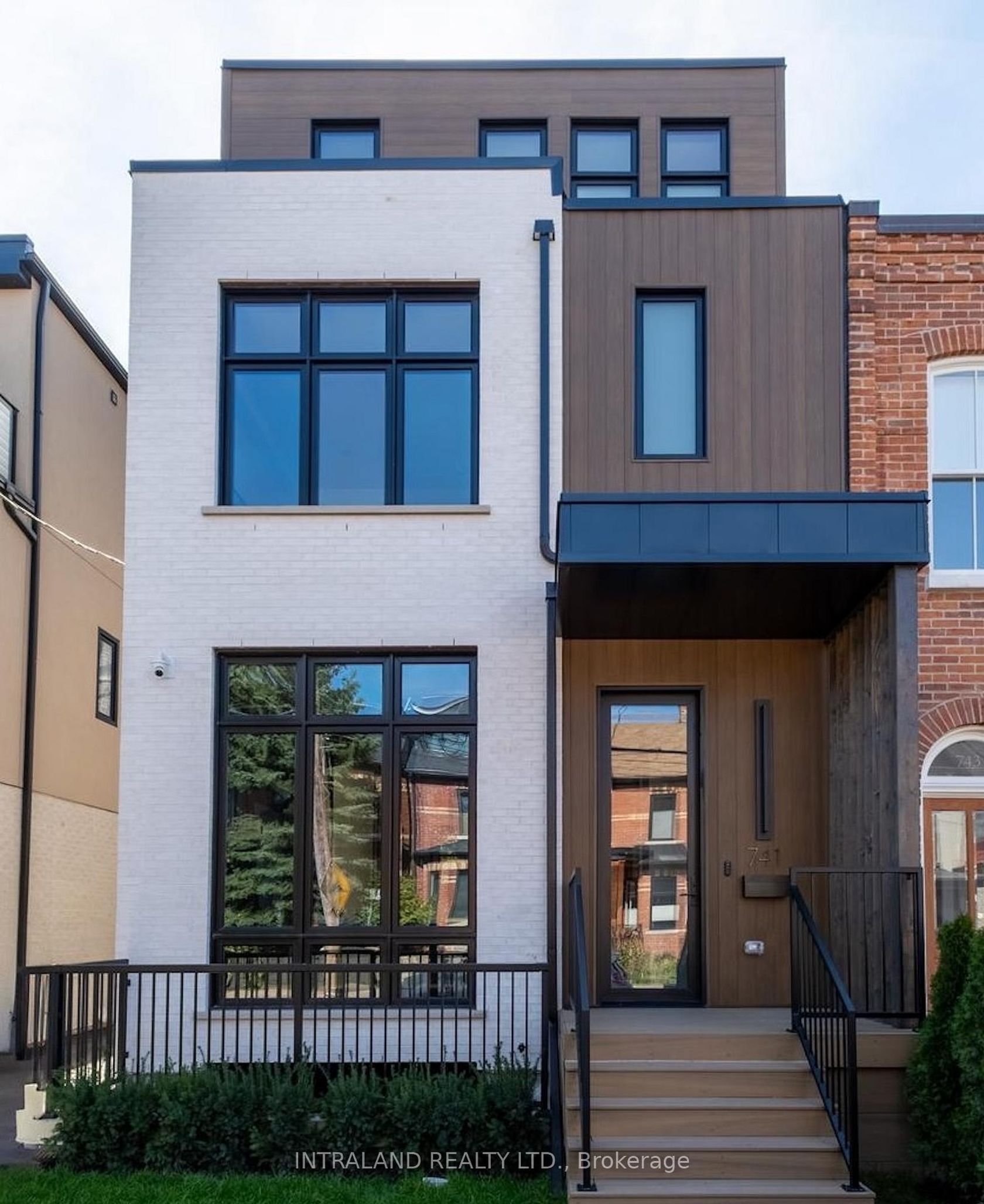 741 Richmond Street W, Niagara, Toronto 