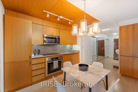 Photo 5 at 949 - 10 Capreol Court, Waterfront Communities C1, Toronto