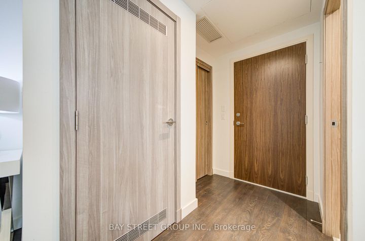 Photo 5 at 1507 - 27 McMahon Drive, Bayview Village, Toronto