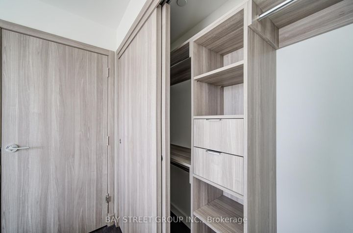 Photo 29 at 1507 - 27 McMahon Drive, Bayview Village, Toronto