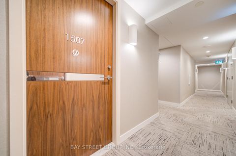 Photo 4 at 1507 - 27 McMahon Drive, Bayview Village, Toronto