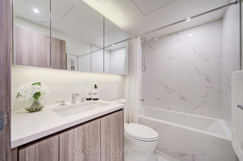 Photo 30 at 1507 - 27 McMahon Drive, Bayview Village, Toronto