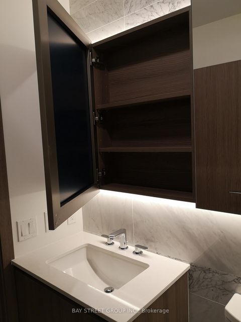 Photo 5 at 4112 - 17 Bathurst Street, Waterfront Communities C1, Toronto