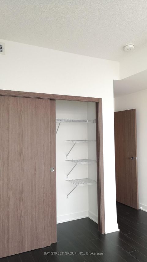 Photo 6 at 4112 - 17 Bathurst Street, Waterfront Communities C1, Toronto