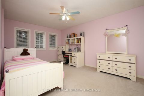 Photo 16 at 6 Coldstream Crescent, Devonsleigh, Richmond Hill