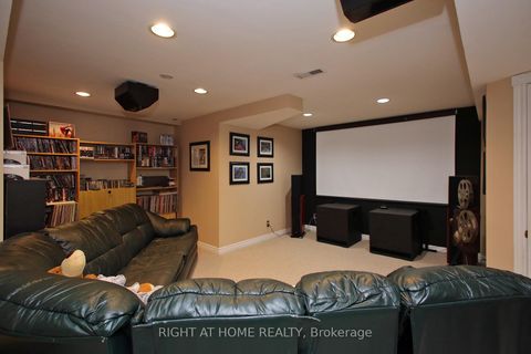 Photo 31 at 6 Coldstream Crescent, Devonsleigh, Richmond Hill