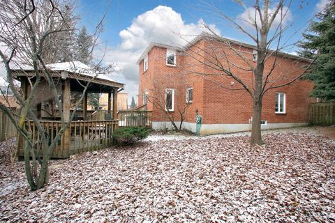 Photo 33 at 6 Coldstream Crescent, Devonsleigh, Richmond Hill