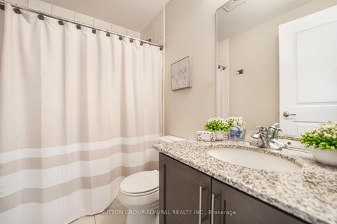 Photo 16 at 1016 - 9255 Jane Street, Maple, Vaughan