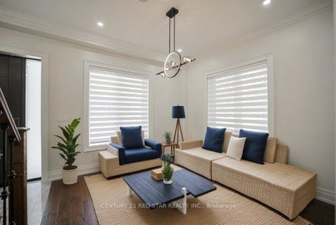 Photo 1 at 164 Elmhurst Drive, Kipling, Toronto