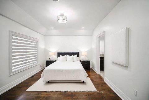 Photo 5 at 164 Elmhurst Drive, Kipling, Toronto