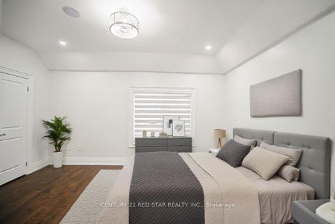 Photo 6 at 164 Elmhurst Drive, Kipling, Toronto