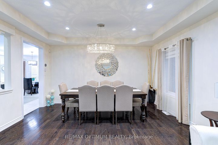 Photo 11 at 16 Ashcreek Drive, Credit Valley, Brampton