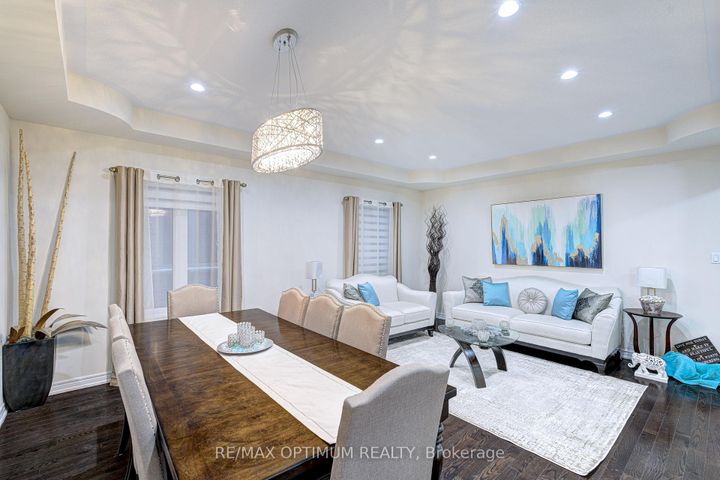 Photo 12 at 16 Ashcreek Drive, Credit Valley, Brampton