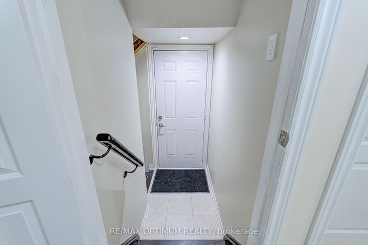 Photo 40 at 16 Ashcreek Drive, Credit Valley, Brampton