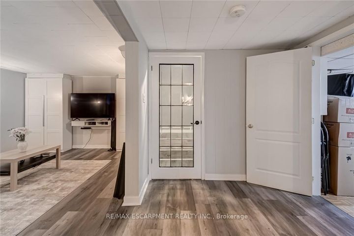 Photo 27 at 48 - 2825 Gananoque Drive, Meadowvale, Mississauga