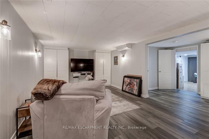 Photo 29 at 48 - 2825 Gananoque Drive, Meadowvale, Mississauga
