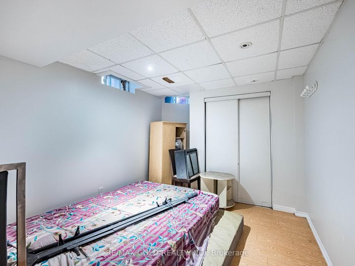 Photo 31 at 33 Fiddleneck Crescent, Wellington, Brampton