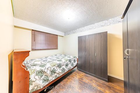 Photo 7 at 25 Monterrey Drive, Beaumonde Heights, Toronto