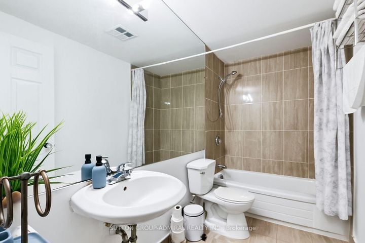 Photo 2 at 305 - 88 Charles Street, Yonge Corridor, Toronto