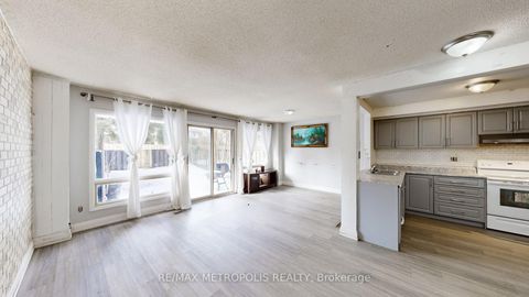 Photo 3 at 18 - 11 Livonia Place, Morningside, Toronto