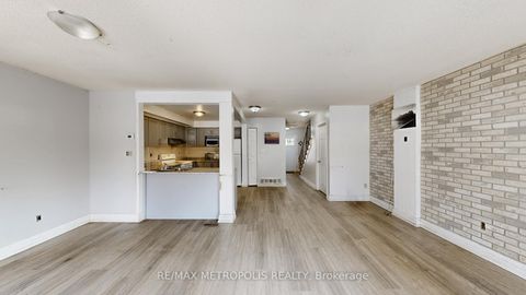 Photo 7 at 18 - 11 Livonia Place, Morningside, Toronto