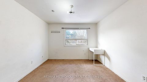 Photo 19 at 18 - 11 Livonia Place, Morningside, Toronto