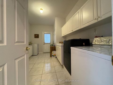 Photo 26 at 92 Springbrook Drive, Langstaff, Richmond Hill