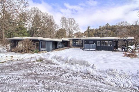 Photo 1 at 115 Valley Road, Kleinburg, Vaughan