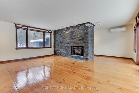 Photo 8 at 115 Valley Road, Kleinburg, Vaughan