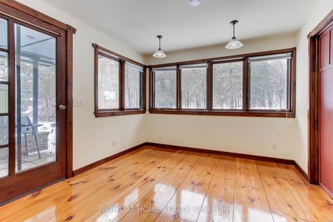 Photo 22 at 115 Valley Road, Kleinburg, Vaughan