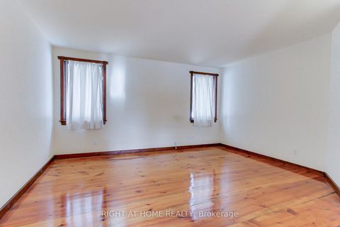 Photo 31 at 115 Valley Road, Kleinburg, Vaughan