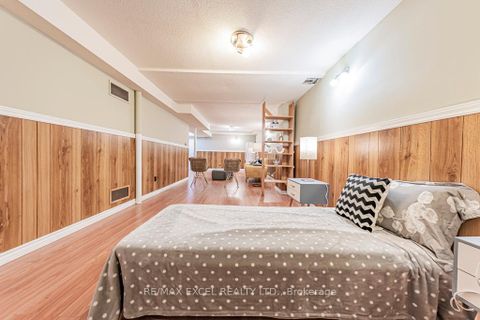 Photo 32 at 21 Brimstone Crescent, Agincourt North, Toronto